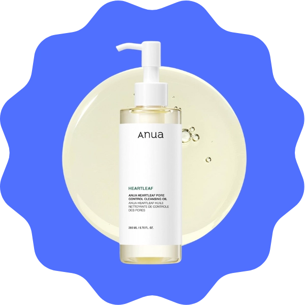 A bottle of Anua Heartleaf Cleansing Oil for removing makeup and blackheads for sensitive skin